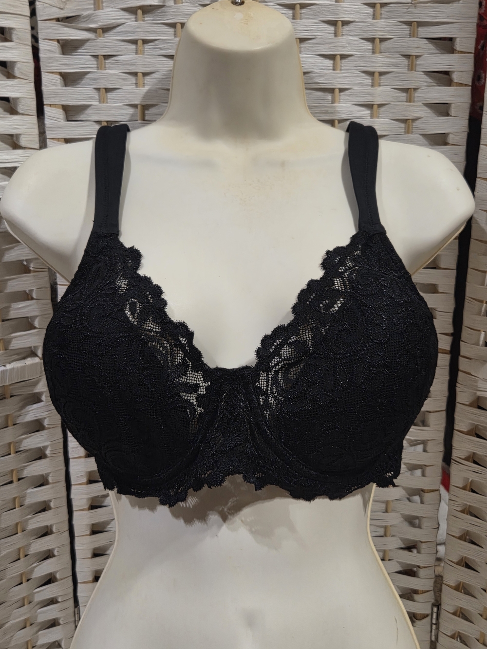 Leading Lady Black Lace Underwire Bra - Women's Intimates